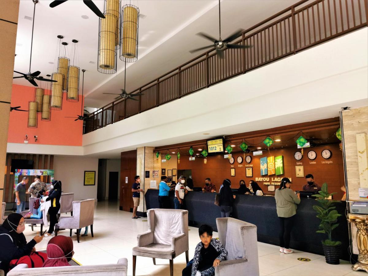 B - Lagoon Water Themepark Suite Melaka Town Malacca Exterior foto